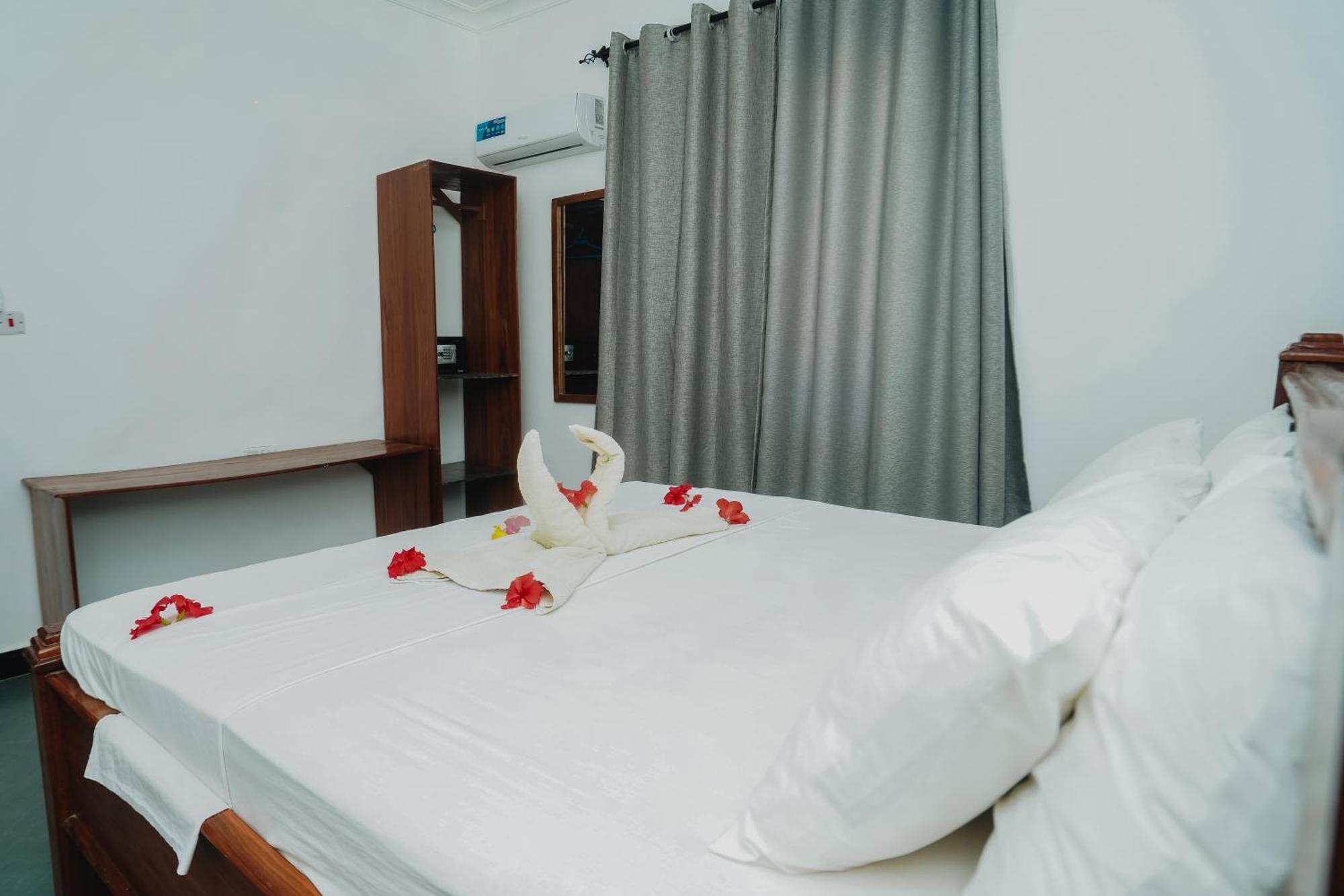 Tamu House Paje Beach エクステリア 写真