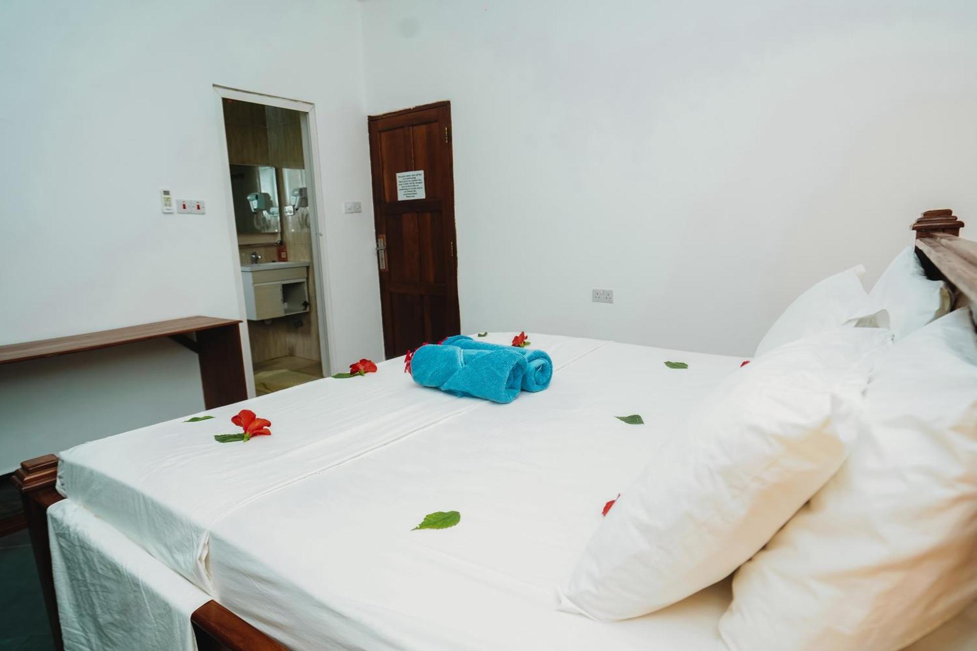 Tamu House Paje Beach エクステリア 写真