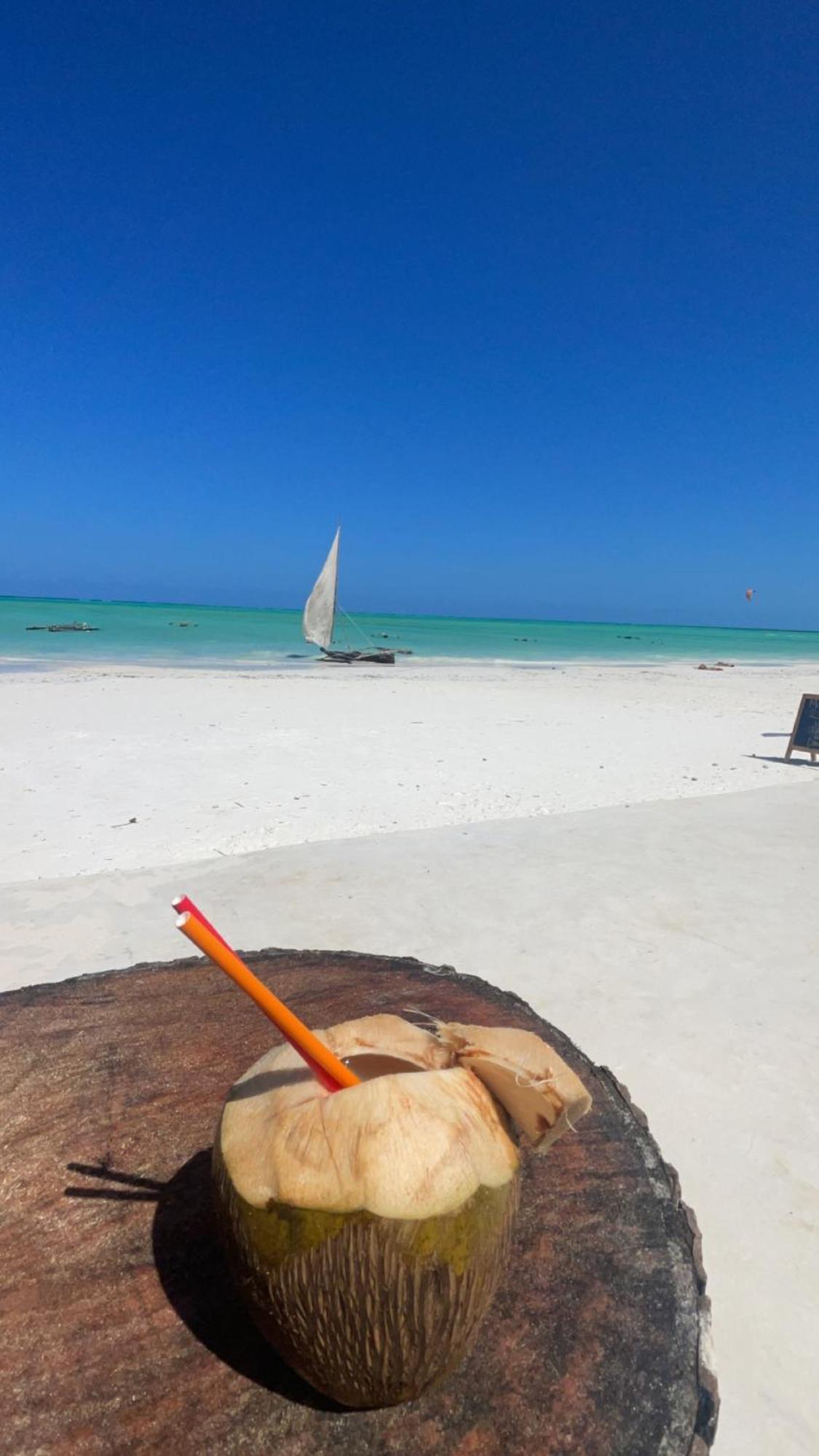 Tamu House Paje Beach エクステリア 写真