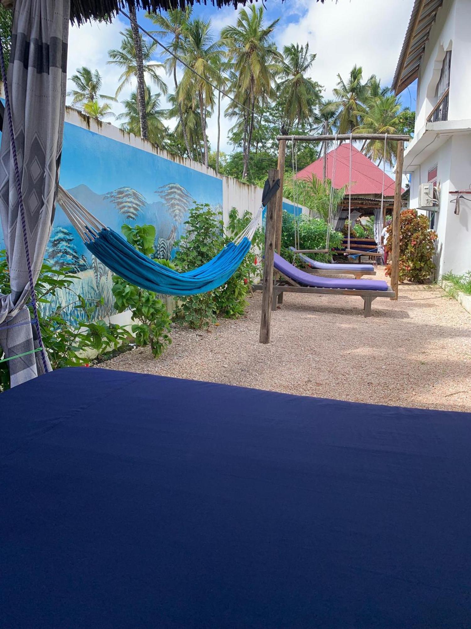 Tamu House Paje Beach エクステリア 写真